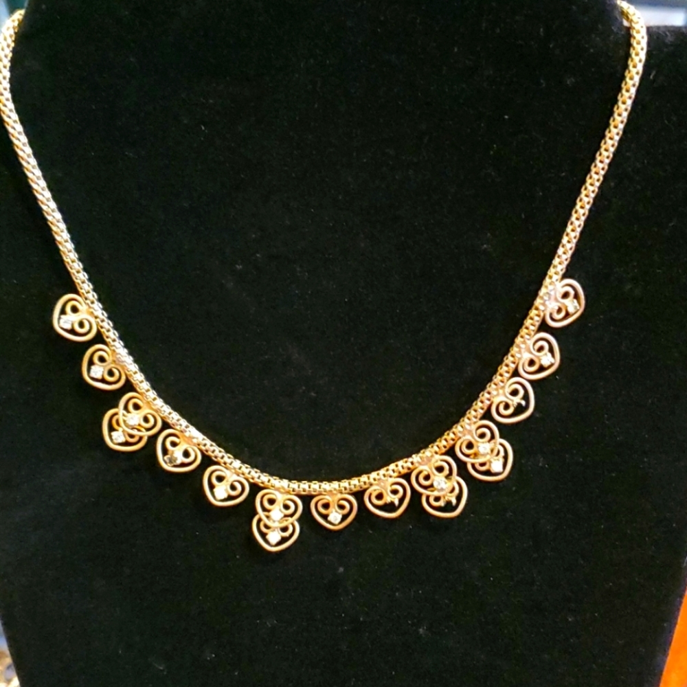 VINTAGE Art Deco Heart necklace